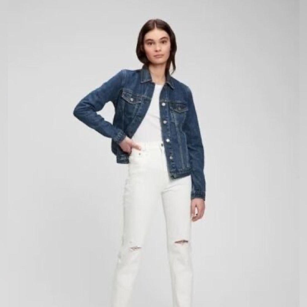 Gap Icon Denim Jacket NWOT XS